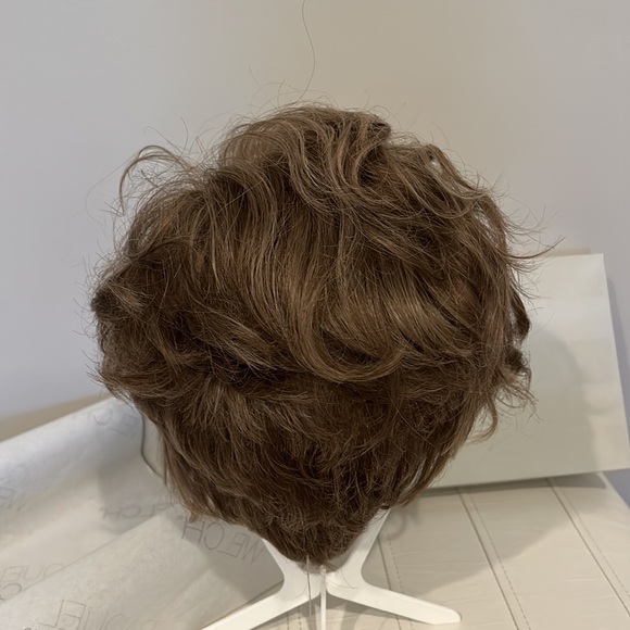 Raquel Welch Sheer Indulgence wig New Romantic average Honey Pecan R12/26H - Picture 10 of 16